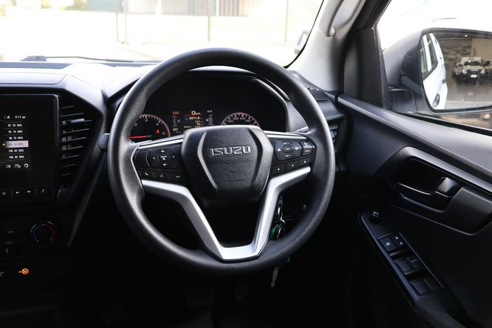 2021 Isuzu D-MAX 19
