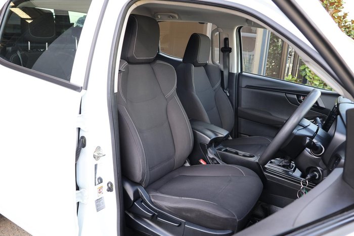 2021 Isuzu D-MAX 11