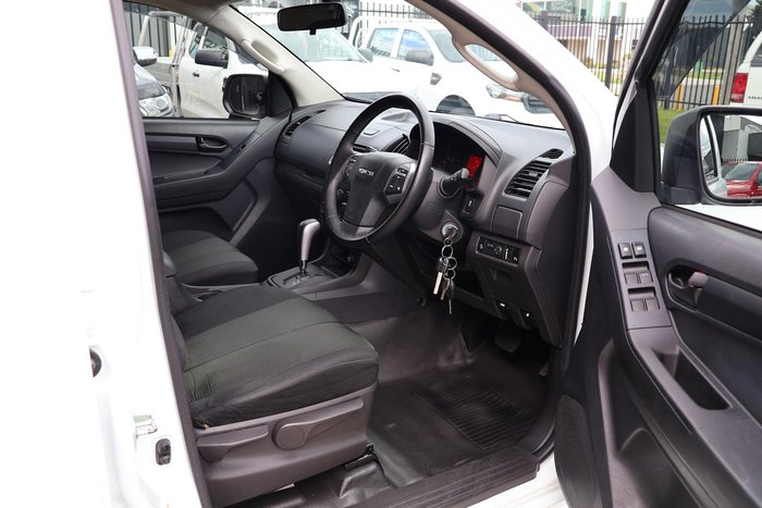 2020 Isuzu D-MAX 9