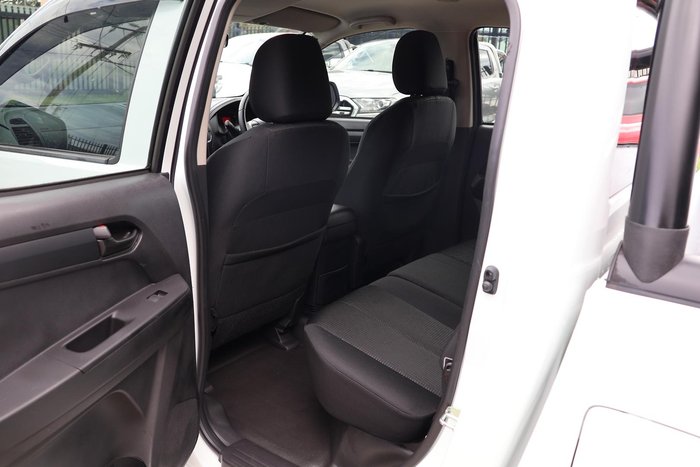 2020 Isuzu D-MAX 14
