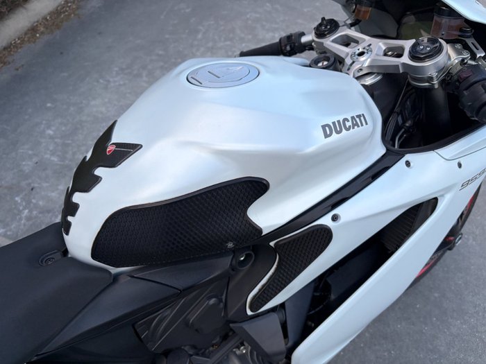 2018 DUCATI 959 PANIGALE (WHITE) White
