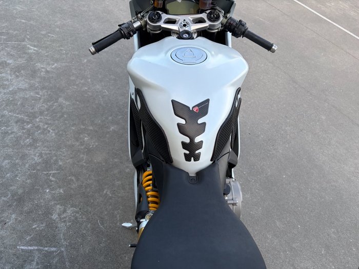 2018 DUCATI 959 PANIGALE (WHITE) White