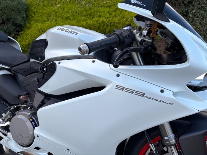 2018 DUCATI 959 PANIGALE (WHITE) White