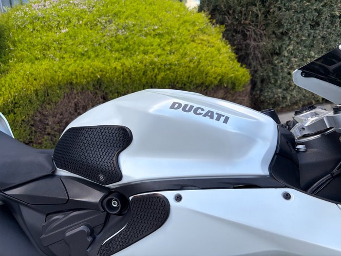2018 DUCATI 959 PANIGALE (WHITE) White