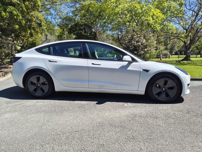 2023 Tesla Model 3 Rear-Wheel Drive