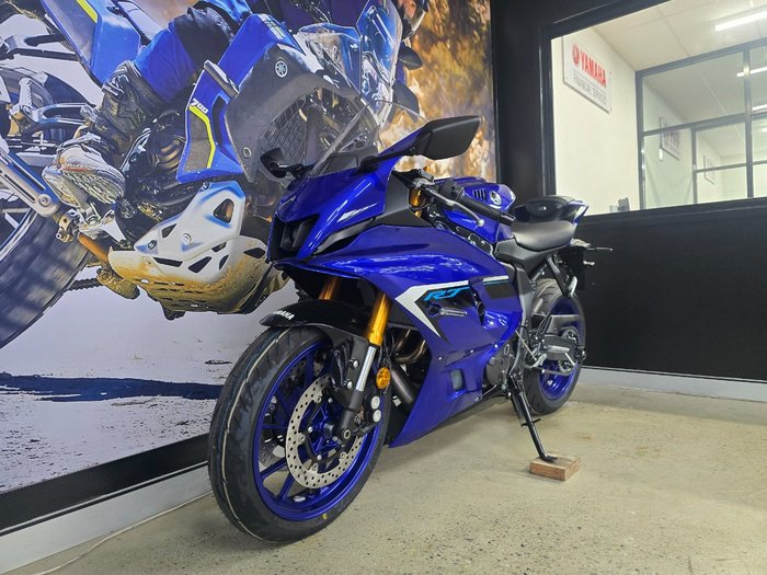 2025 Yamaha YZF-R7LA BLUE