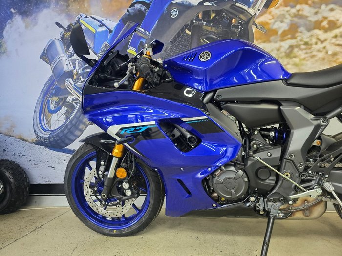 2025 Yamaha YZF-R7LA BLUE