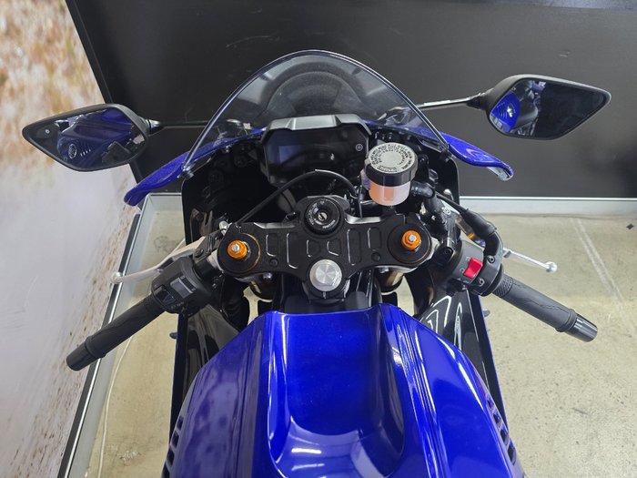 2025 Yamaha YZF-R7LA BLUE