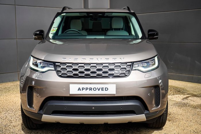 2025 Land Rover Discovery D350 S