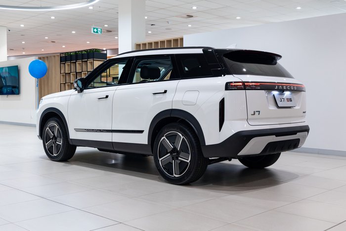 2027 Jaecoo J7