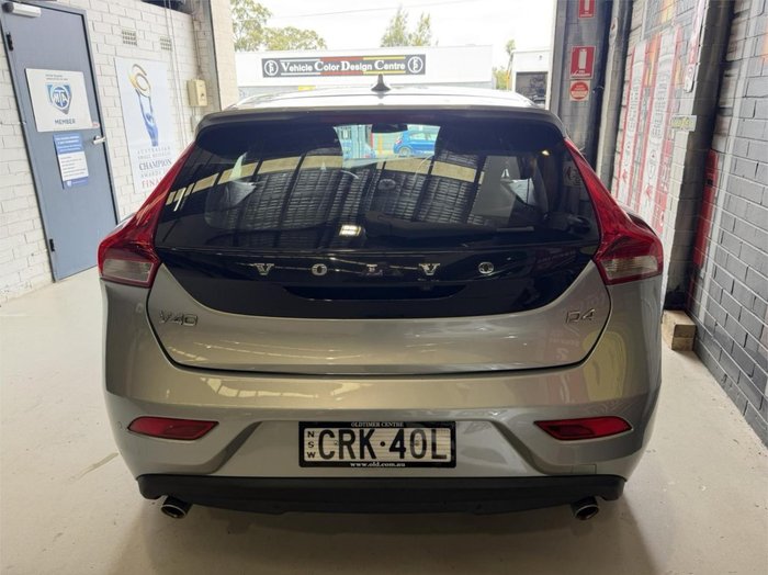 2014 Volvo V40