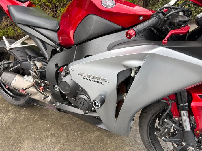 2008 Honda CBR1000RR (FIREBLADE)