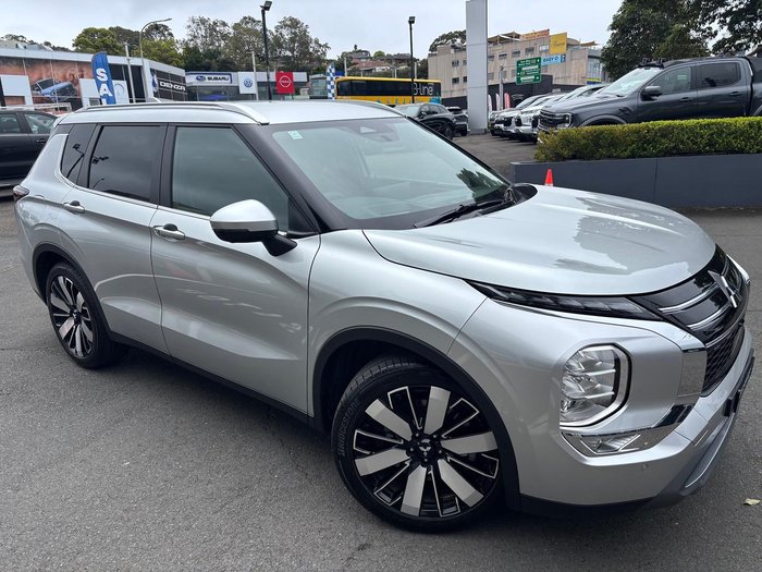 2025 Mitsubishi Outlander