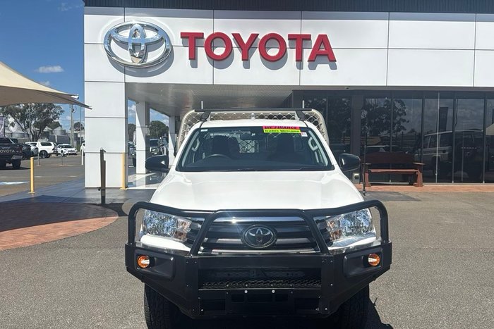 2023 Toyota Hilux SR