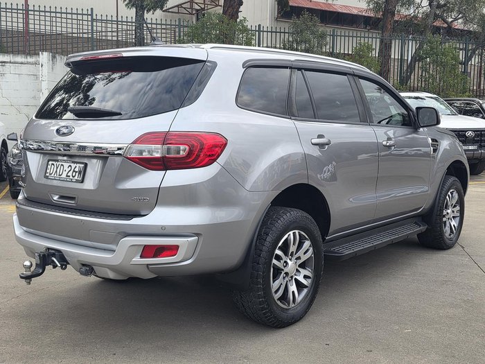 2020 Ford Everest