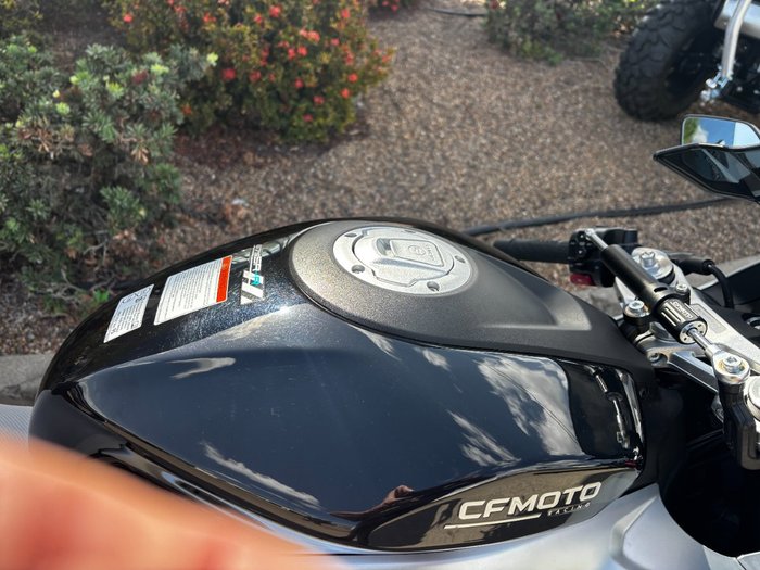 2025 CFMOTO 2025 CF Moto 675CC 675SR-R ABS NEBULA BLACK