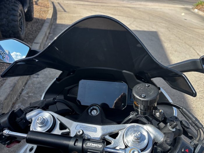 2025 CFMOTO 2025 CF Moto 675CC 675SR-R ABS NEBULA BLACK