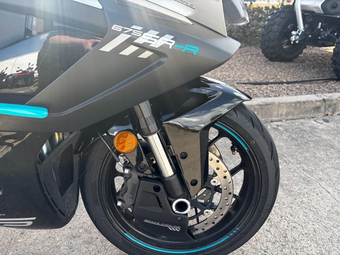 2025 CFMOTO 2025 CF Moto 675CC 675SR-R ABS NEBULA BLACK