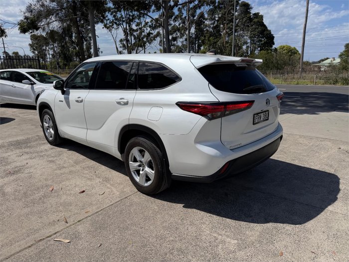 2022 TOYOTA KLUGER GX HYBRID AWD