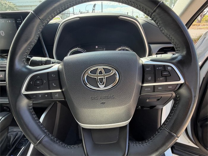 2022 TOYOTA KLUGER GX HYBRID AWD