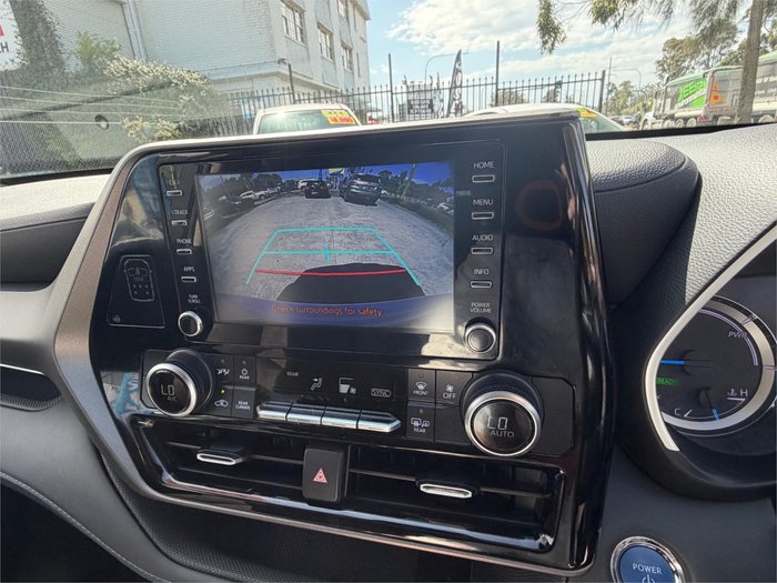2022 TOYOTA KLUGER GX HYBRID AWD