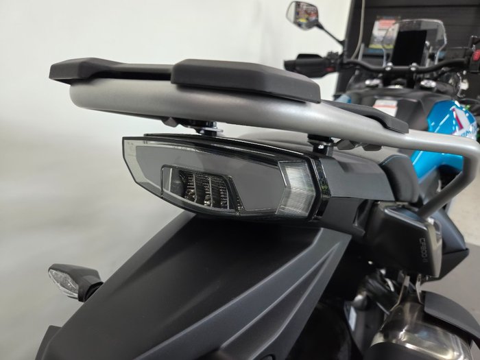 2025 CFMOTO 2025 Cf Moto 800CC 800MT X ZEPHYR BLU
