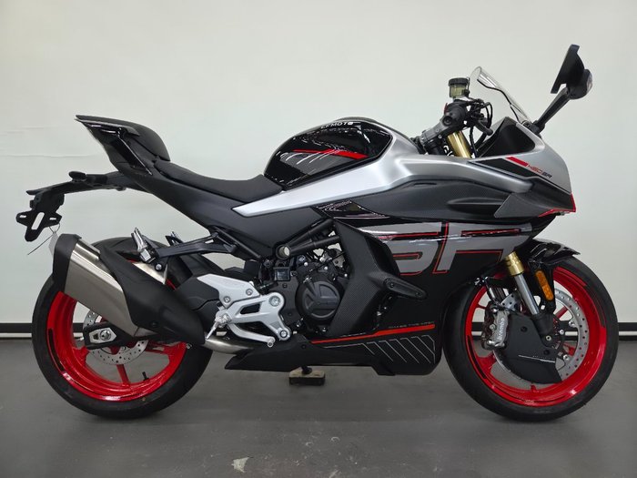 2026 CFMOTO 450 SR ABS Black