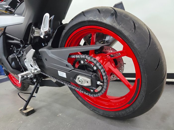 2026 CFMOTO 450 SR ABS Black
