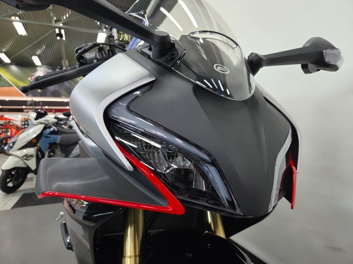 2026 CFMOTO 450 SR ABS Black