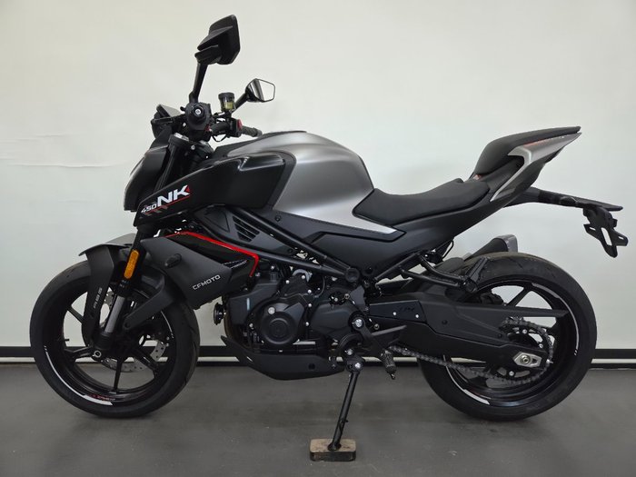 2026 CFMOTO 450 NK GREY