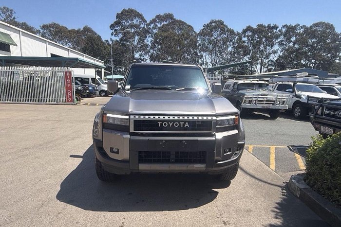2025 Toyota Landcruiser Prado