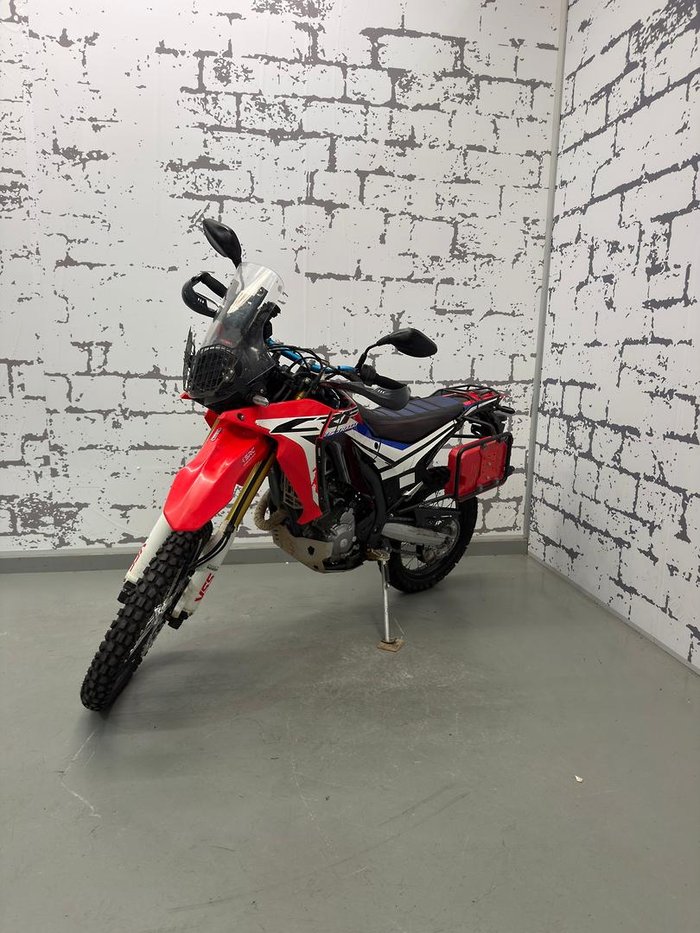 2017 Honda CRF250RLA Rally CRF Red