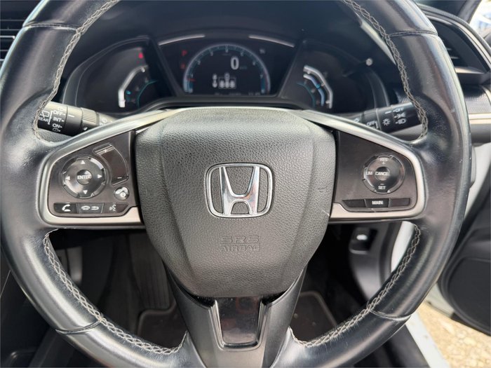 2019 HONDA CIVIC VTi-S