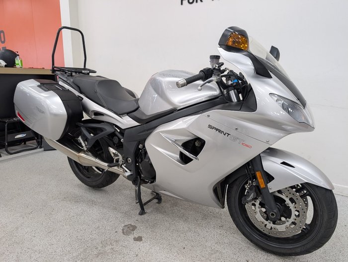 2011 Triumph SPRINT GT CHROME