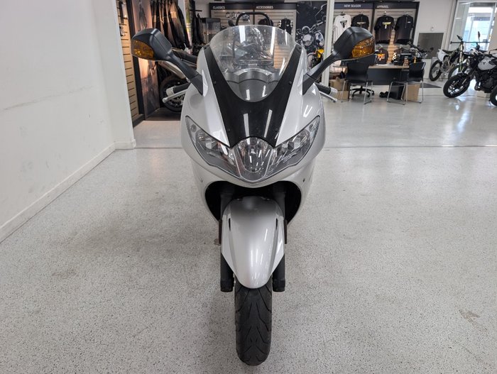 2011 Triumph SPRINT GT CHROME