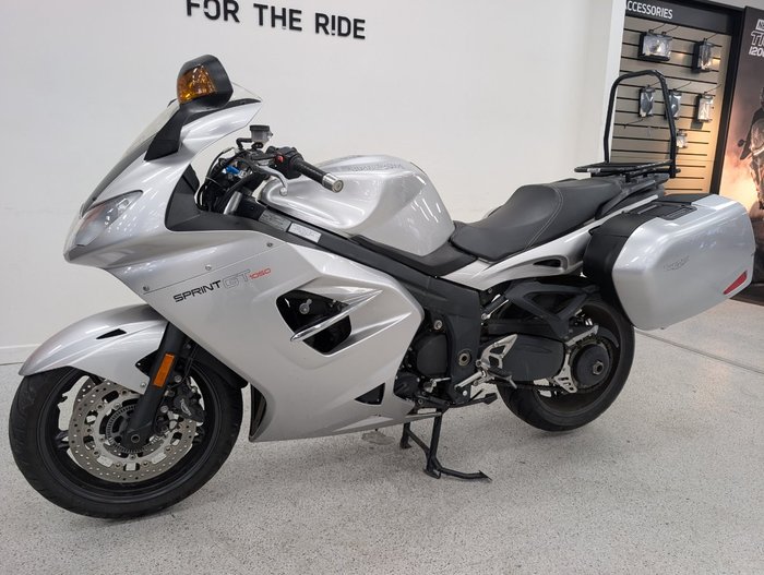 2011 Triumph SPRINT GT CHROME
