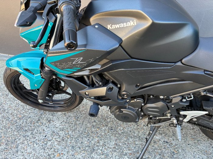 2020 Kawasaki Z400 GREEN