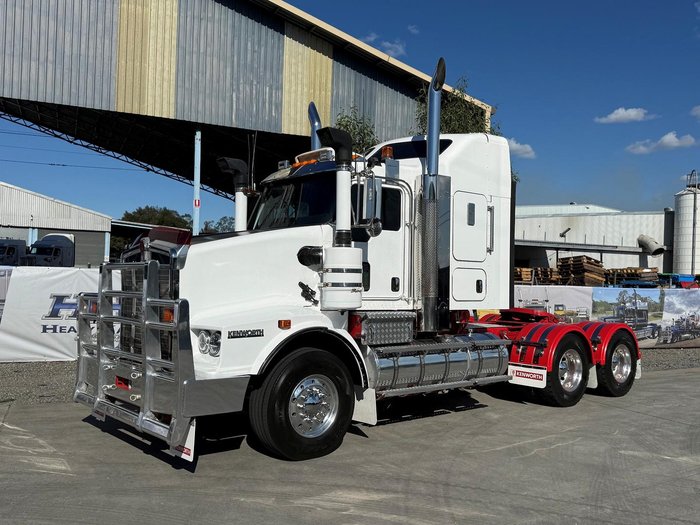 2021 Kenworth T659