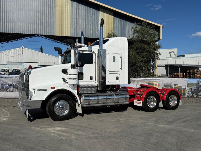 2021 Kenworth T659
