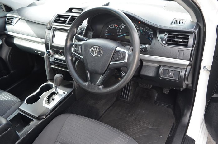 2016 Toyota Camry Altise
