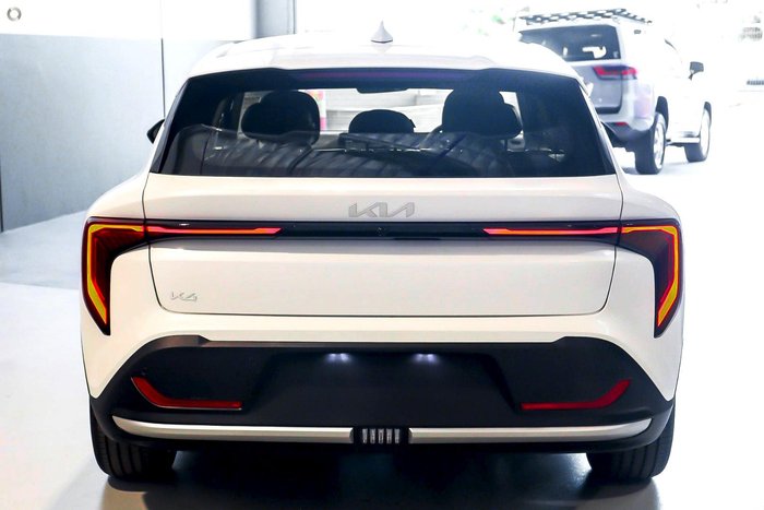2025 Kia K4 Sport+