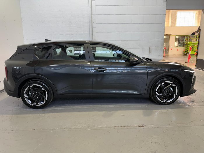 2025 Kia K4 Sport+