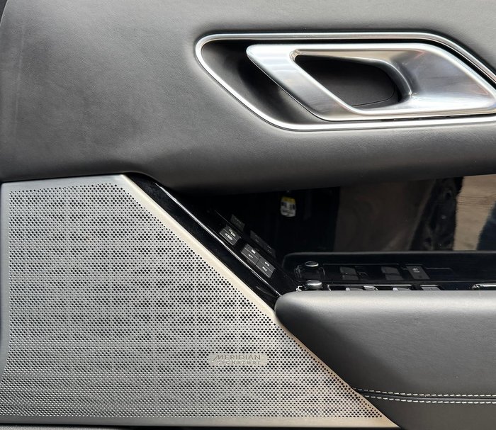 2017 Land Rover Range Rover Velar P250 R-Dynamic HSE