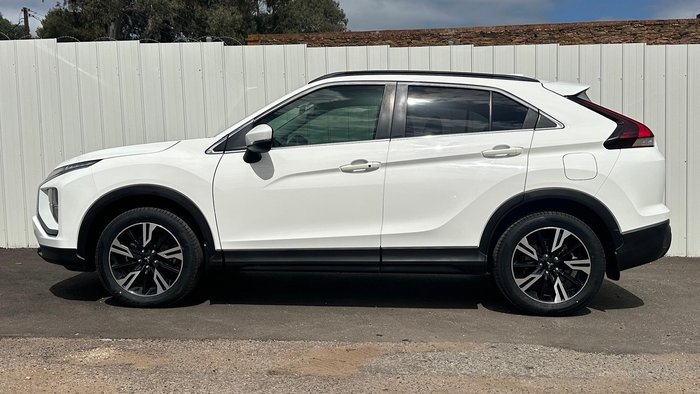 2022 Mitsubishi Eclipse Cross LS