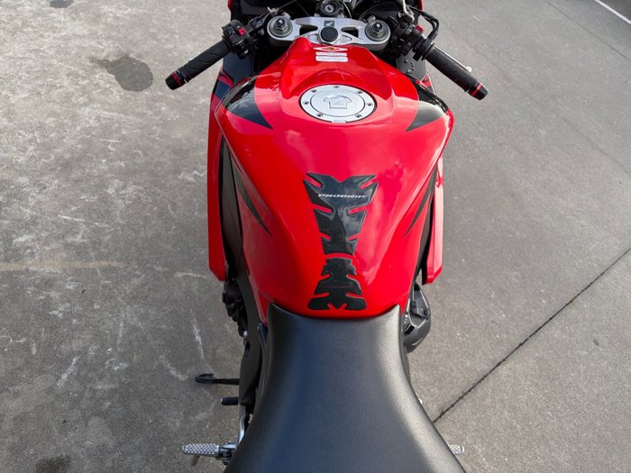 2008 Honda CBR1000RR (FIREBLADE) Red
