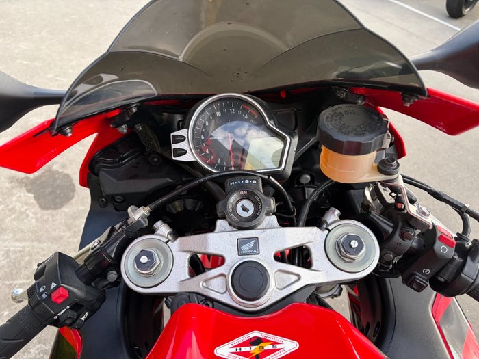 2008 Honda CBR1000RR (FIREBLADE) Red