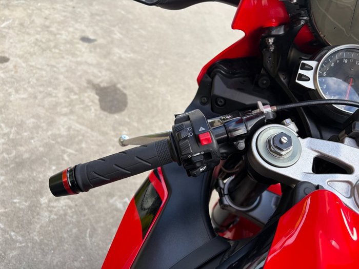 2008 Honda CBR1000RR (FIREBLADE) Red