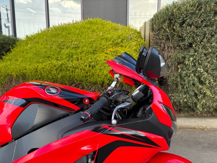 2008 Honda CBR1000RR (FIREBLADE) Red