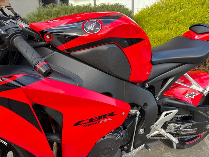 2008 Honda CBR1000RR (FIREBLADE) Red