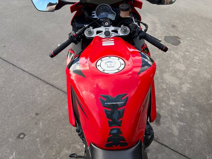 2008 Honda CBR1000RR (FIREBLADE) Red